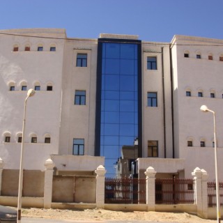 Tribunal à El Bayad Photo 1